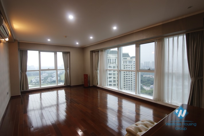 Spacious high floor 4 bedrooms apartment for rent in Ciputra, Tay Ho, Hanoi